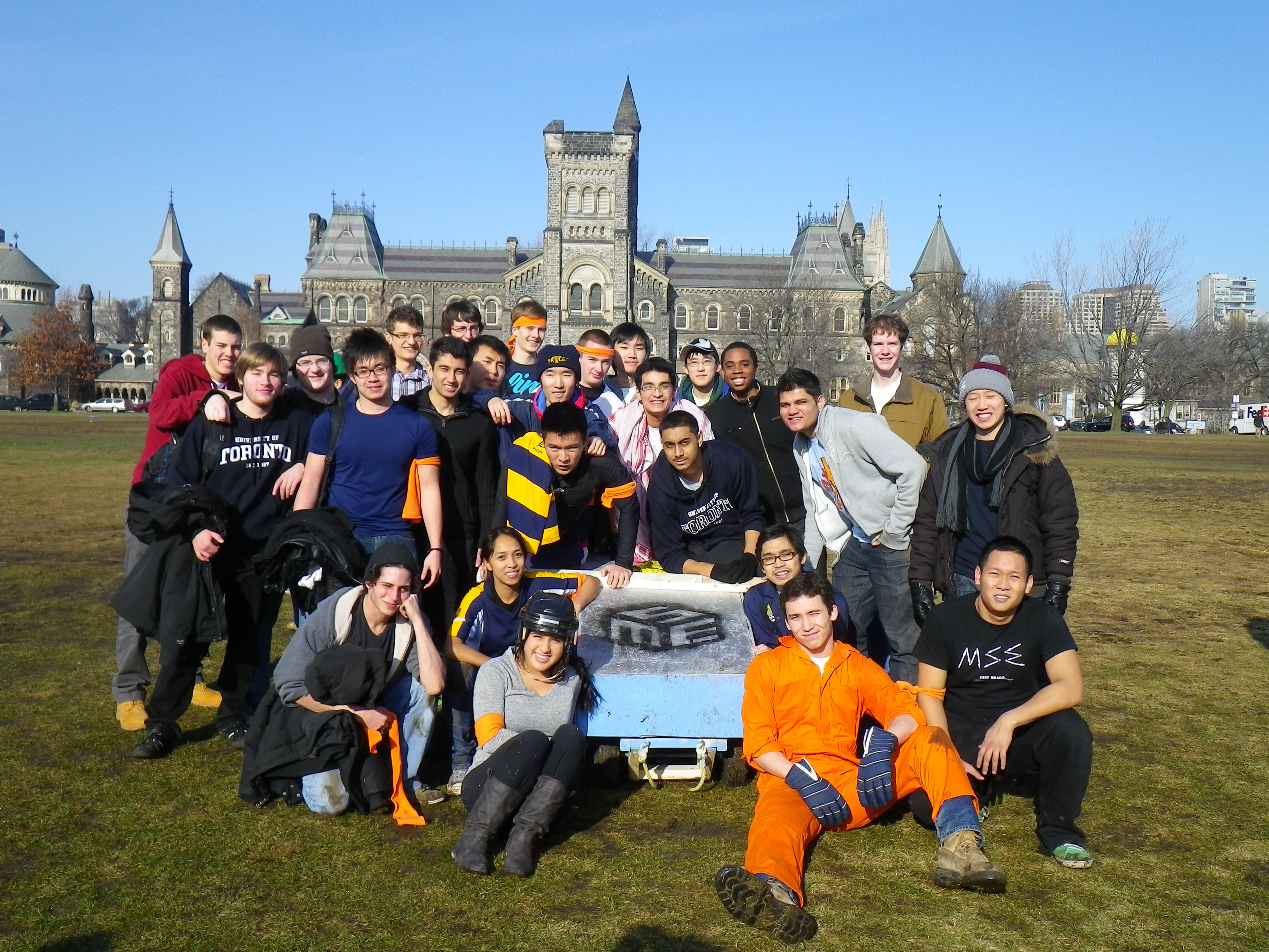 Ye Grande Olde Chariot Races 1T2: Although MSE may be one of the smaller disciplines in the faculty, they certainly do not lack in spirit. Here they are posing after putting their newly built chariot to the test